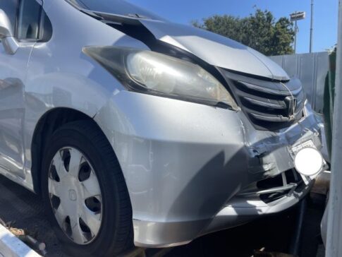 葛飾区の事故車